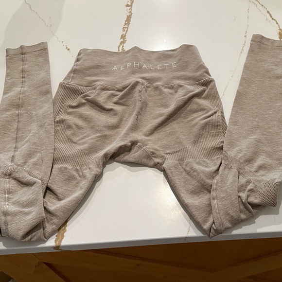 Alphalete Women's Tan Leggings - Picture 1 of 5